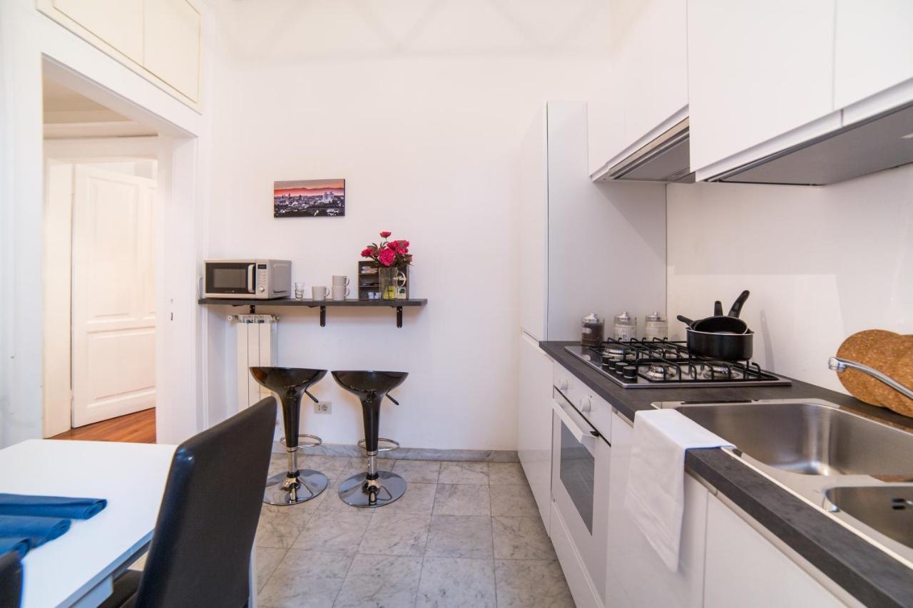 Spacious With Sunny Terrace Near Vatican โรม ภายนอก รูปภาพ